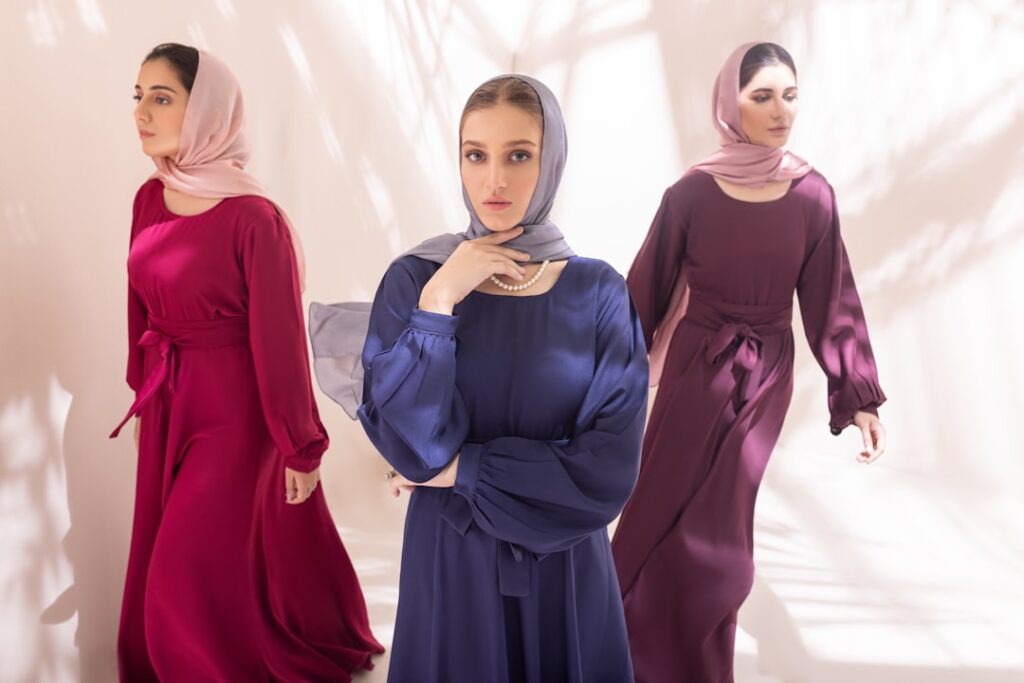 Photo sapphire dress